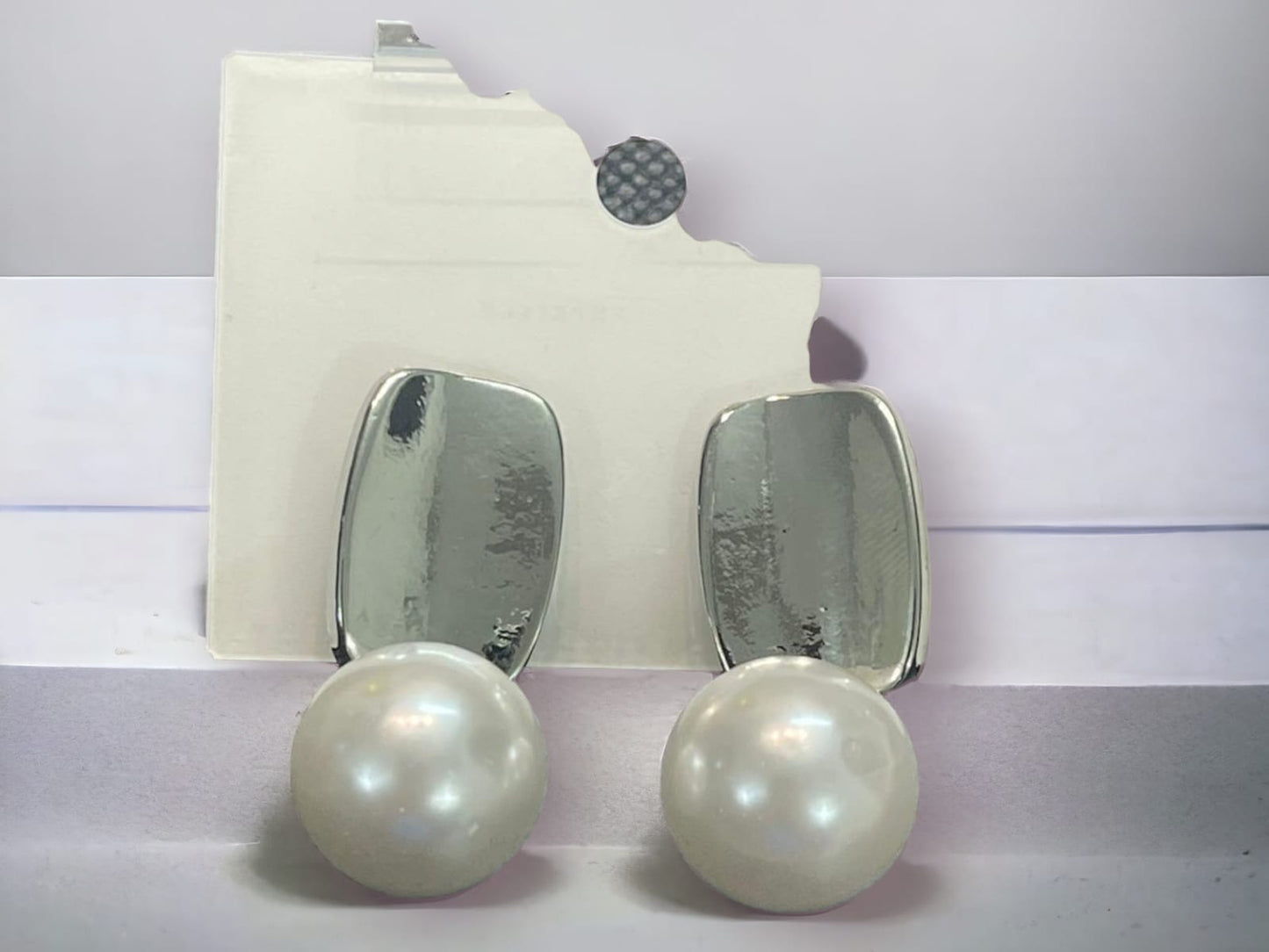 Pearl White Earrings