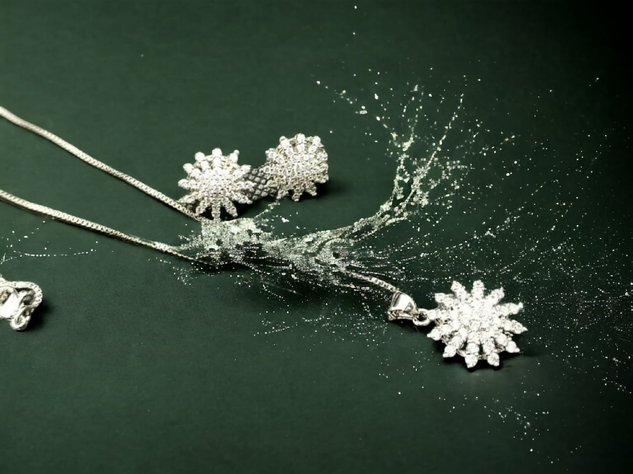 Silver Petals Pendant