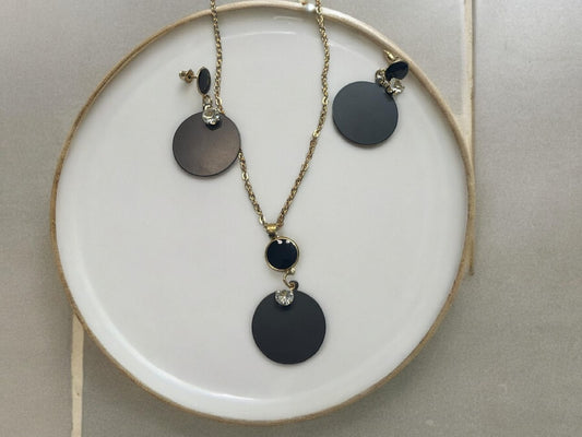 Vintage Black Golden Pendant