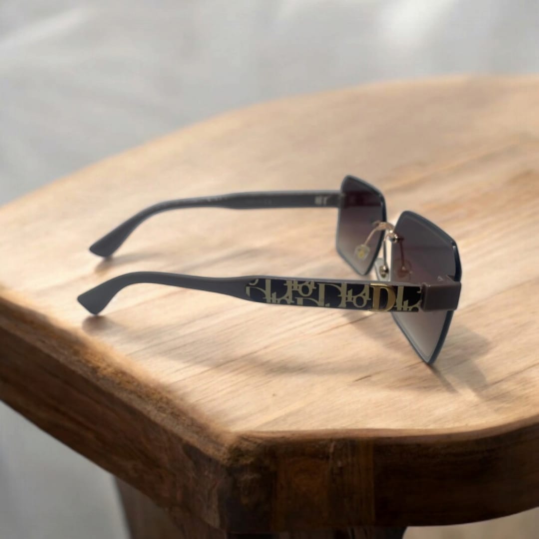 Signature Rd Brown Sunglasses