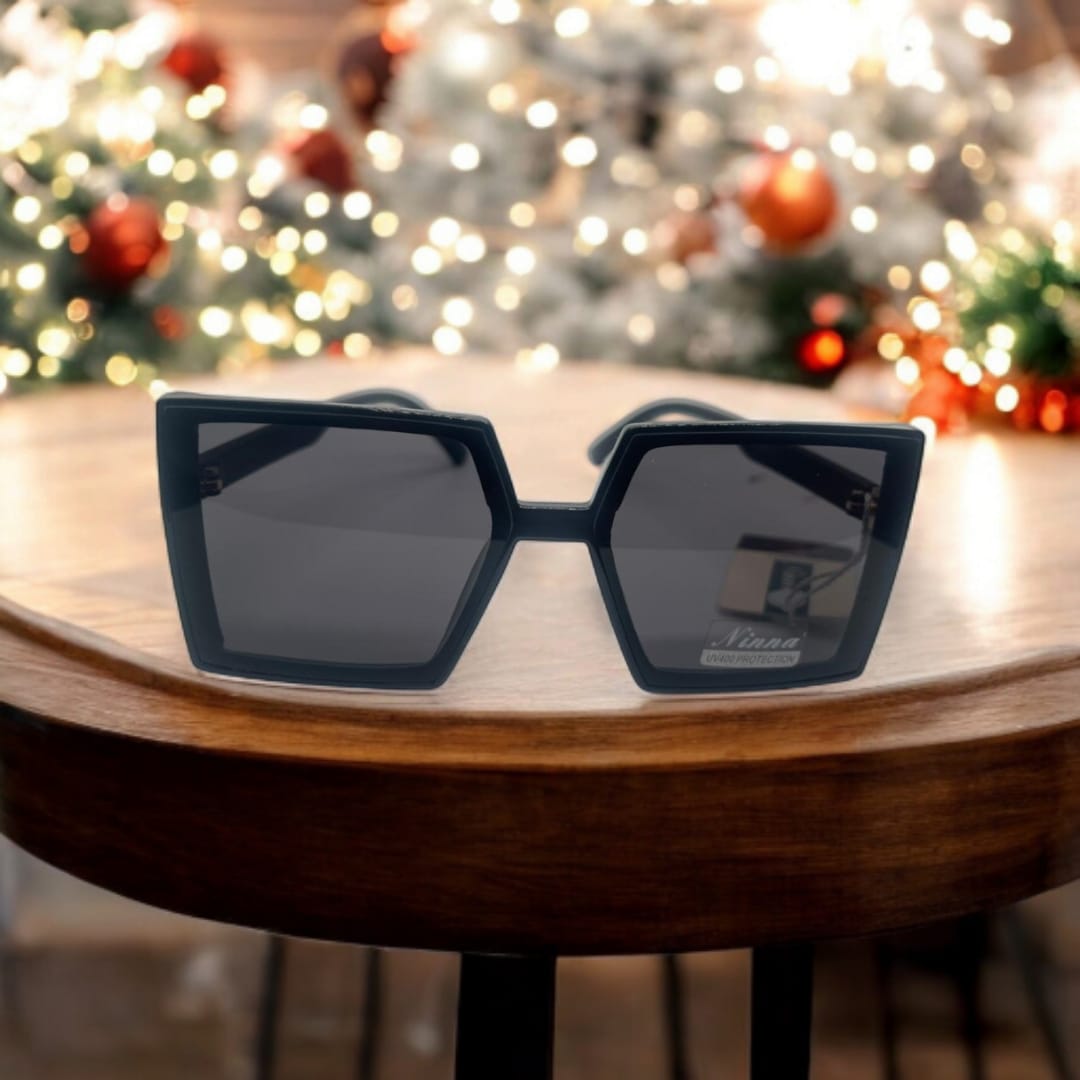 Blackish Square Sunglasses