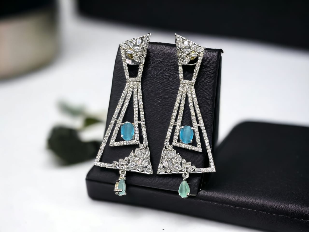 Dangle Earring