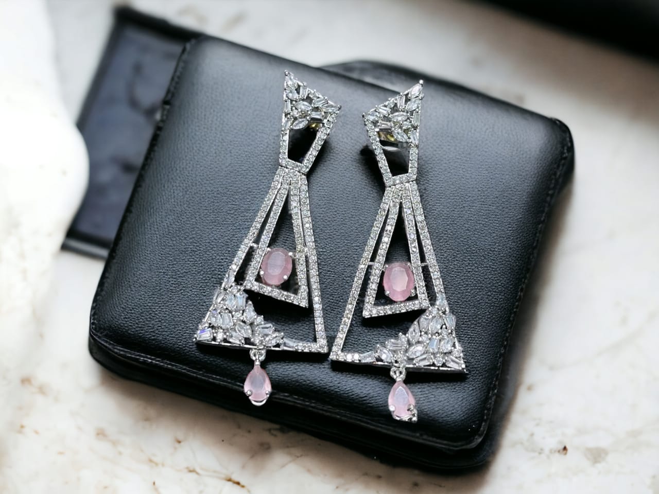 Dangle Earring